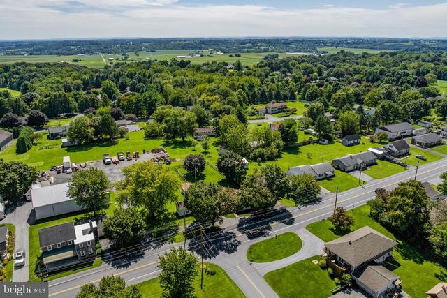 426 E 28TH DIVISION HWY, Lititz, PA 17543