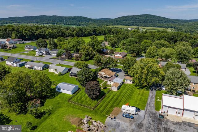 426 E 28TH DIVISION HWY, Lititz, PA 17543