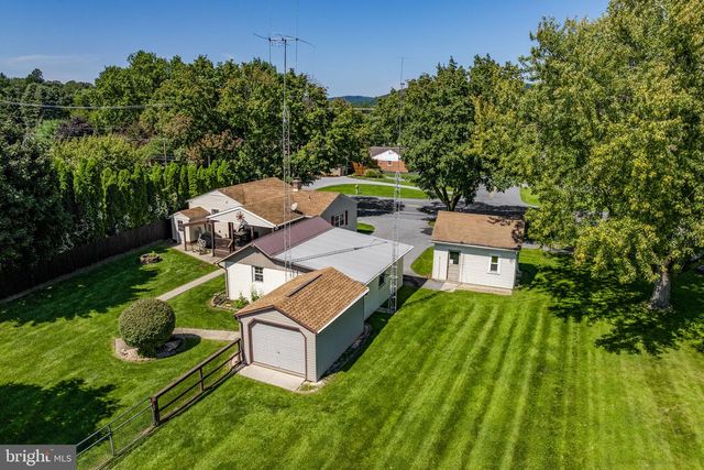 426 E 28TH DIVISION HWY, Lititz, PA 17543