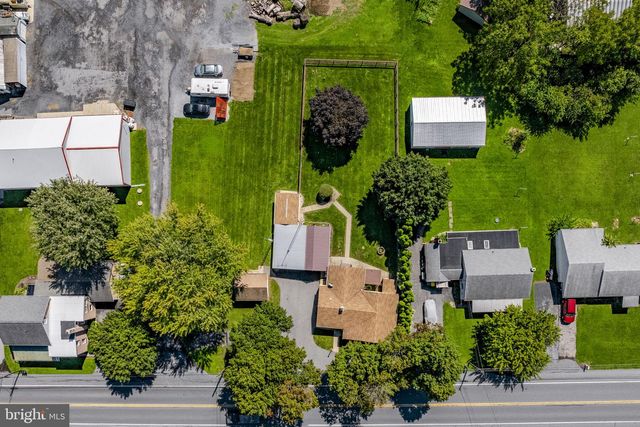426 E 28TH DIVISION HWY, Lititz, PA 17543