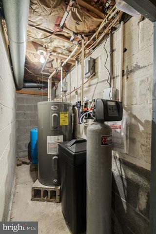 426 E 28TH DIVISION HWY, Lititz, PA 17543