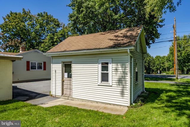 426 E 28TH DIVISION HWY, Lititz, PA 17543