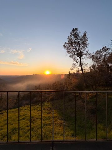 19751 Shirley Ln, Foresthill, CA 95631