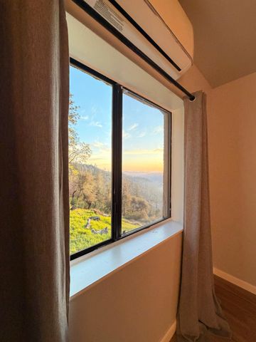 19751 Shirley Ln, Foresthill, CA 95631