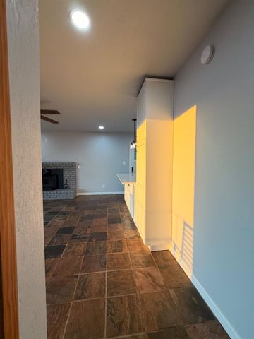 19751 Shirley Ln, Foresthill, CA 95631