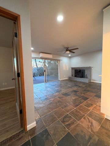 19751 Shirley Ln, Foresthill, CA 95631