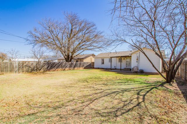 4808 42nd Street, Lubbock, TX 79414