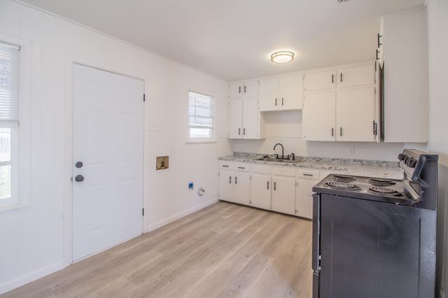 4808 42nd Street, Lubbock, TX 79414