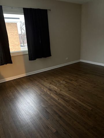 4864 Carol Street D, Skokie, IL 60077