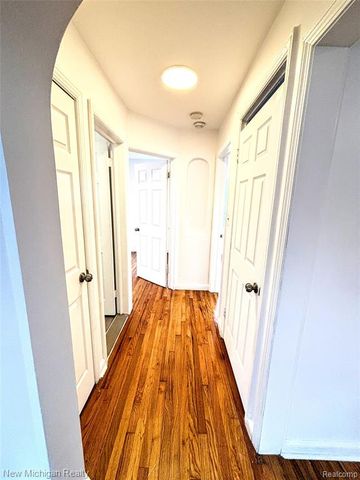 3205 Lincoln Street, Dearborn, MI 48124