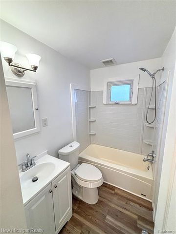 3205 Lincoln Street, Dearborn, MI 48124