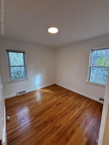 3205 Lincoln Street, Dearborn, MI 48124