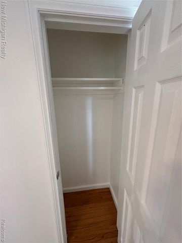 3205 Lincoln Street, Dearborn, MI 48124