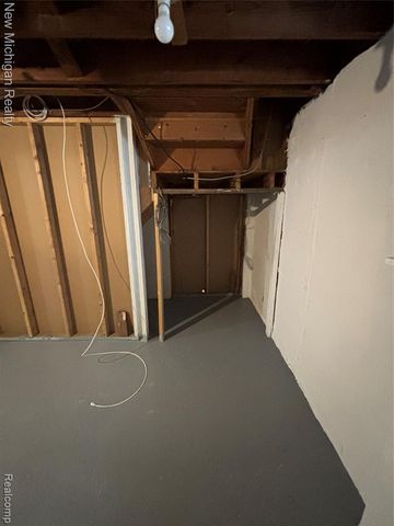 3205 Lincoln Street, Dearborn, MI 48124