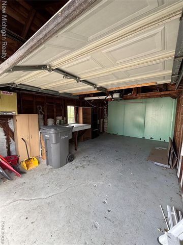 3205 Lincoln Street, Dearborn, MI 48124