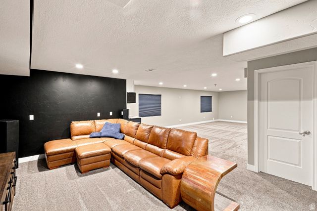 55 N SIERRA WAY, Layton, UT 84041