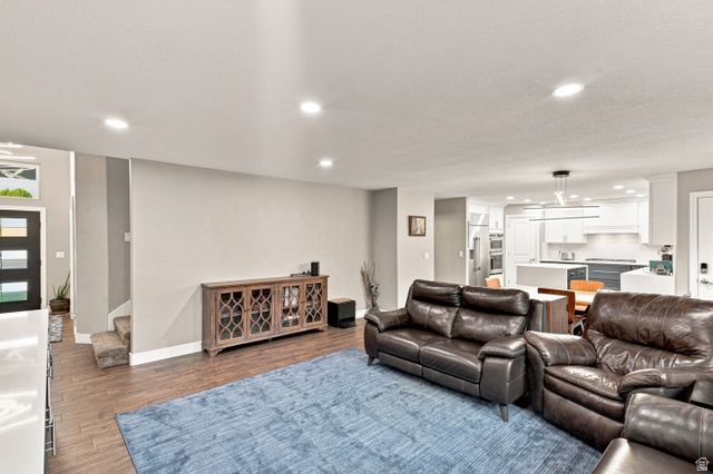 55 N SIERRA WAY, Layton, UT 84041