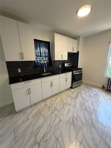 15020 118th Avenue, Jamaica South, NY 11434