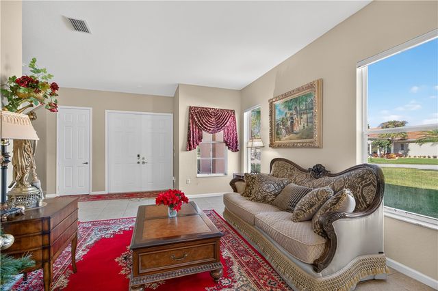 2016 Plainfield Drive SW, Vero Beach, FL 32968