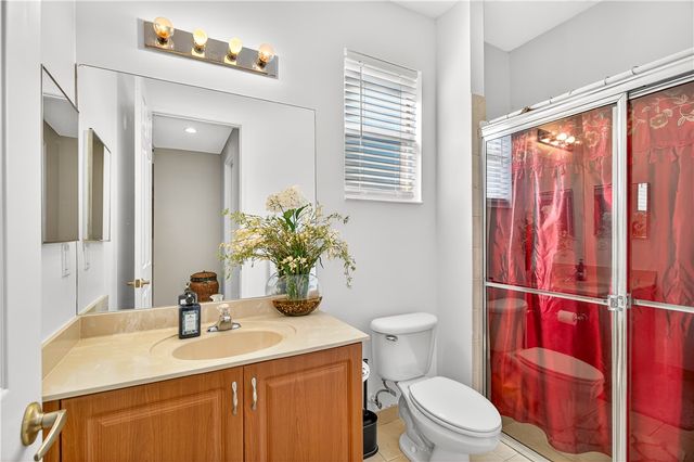 2016 Plainfield Drive SW, Vero Beach, FL 32968