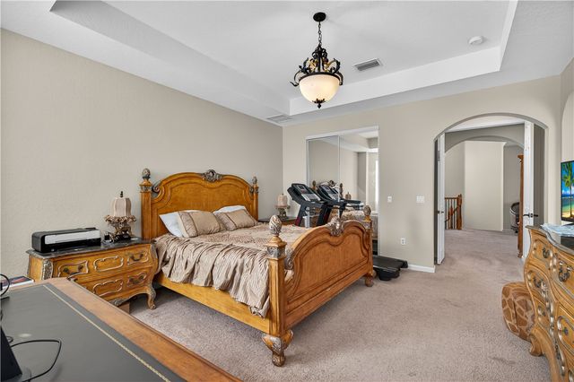 2016 Plainfield Drive SW, Vero Beach, FL 32968