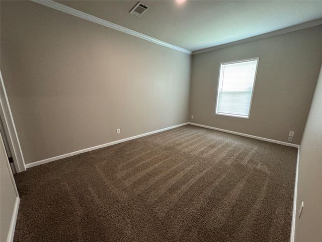 685 Eileens WAY, Dale, TX 78616