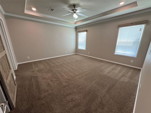 685 Eileens WAY, Dale, TX 78616