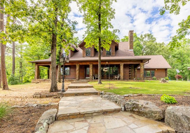 157 Austins Lane, Jessieville, AR 71949
