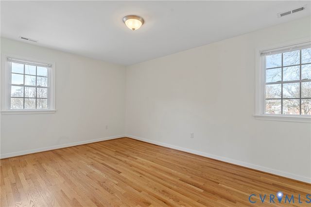 7370 Barnette Ave, Mechanicsville, VA 23111