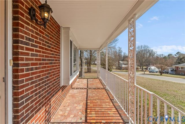 7370 Barnette Ave, Mechanicsville, VA 23111