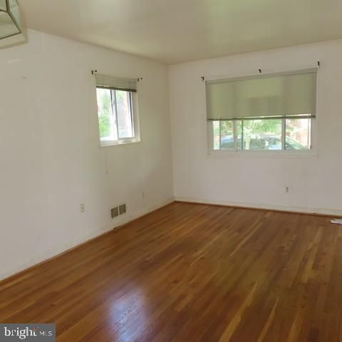 819 OGLETHORPE ST NE, Washington, DC 20011