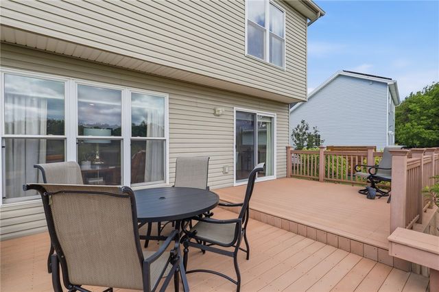 40 Wind Way Circle, Ogden, NY 14624