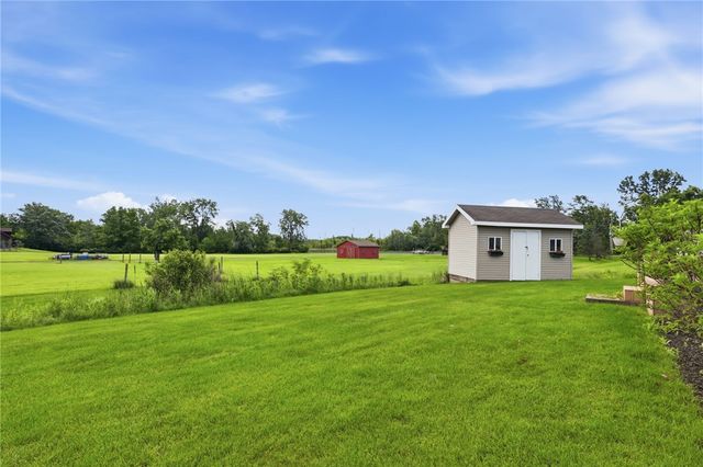 40 Wind Way Circle, Ogden, NY 14624