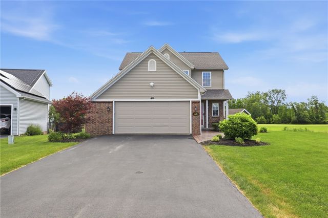 40 Wind Way Circle, Ogden, NY 14624