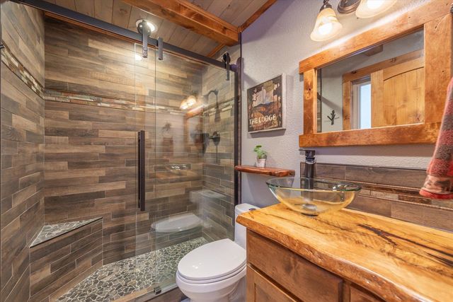 5225 Palisade Road, Soda Springs, CA 95728