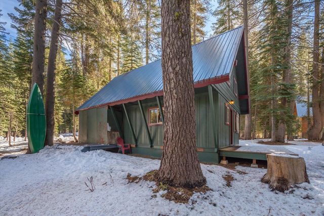 5225 Palisade Road, Soda Springs, CA 95728