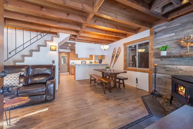 5225 Palisade Road, Soda Springs, CA 95728