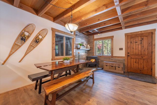 5225 Palisade Road, Soda Springs, CA 95728