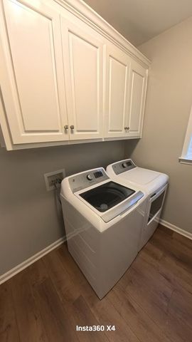 302 Petersburg Ct., Dothan, AL 36305