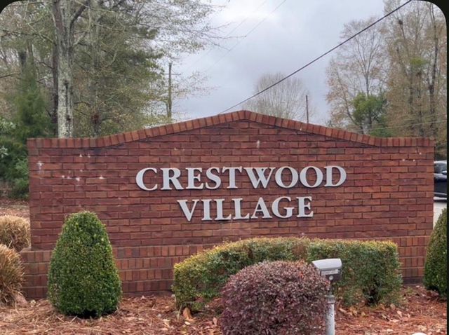 302 Petersburg Ct., Dothan, AL 36305