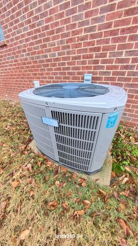 302 Petersburg Ct., Dothan, AL 36305