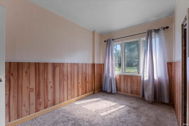 19065 Oakmont North Drive, South Bend, IN 46637