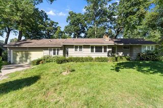 19065 Oakmont North Drive, South Bend, IN 46637