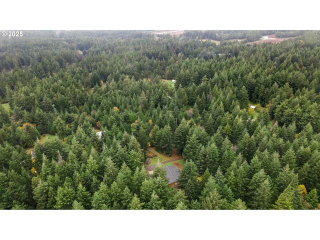 87396 STEWART Ln, Bandon, OR 97411