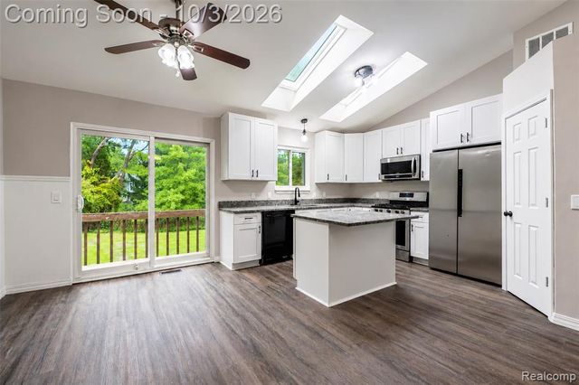 30530 Ambeth Street, Farmington Hills, MI 48336