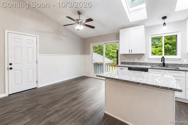 30530 Ambeth Street, Farmington Hills, MI 48336