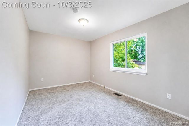 30530 Ambeth Street, Farmington Hills, MI 48336