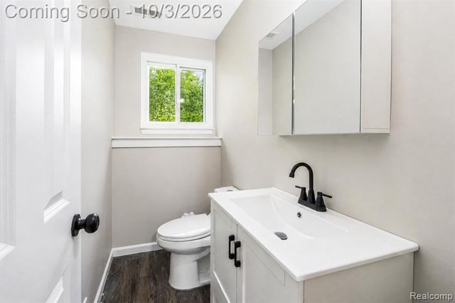 30530 Ambeth Street, Farmington Hills, MI 48336