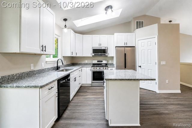 30530 Ambeth Street, Farmington Hills, MI 48336