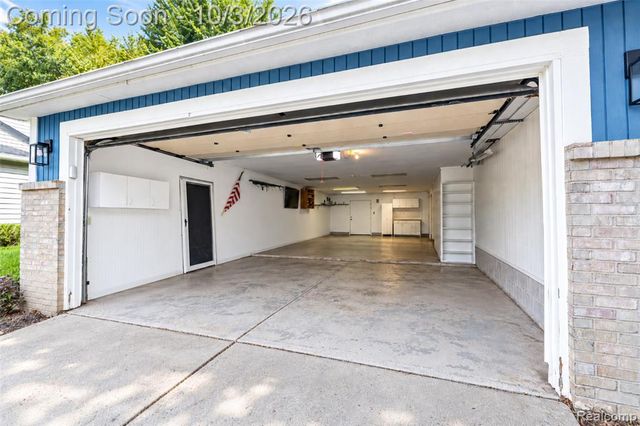 30530 Ambeth Street, Farmington Hills, MI 48336